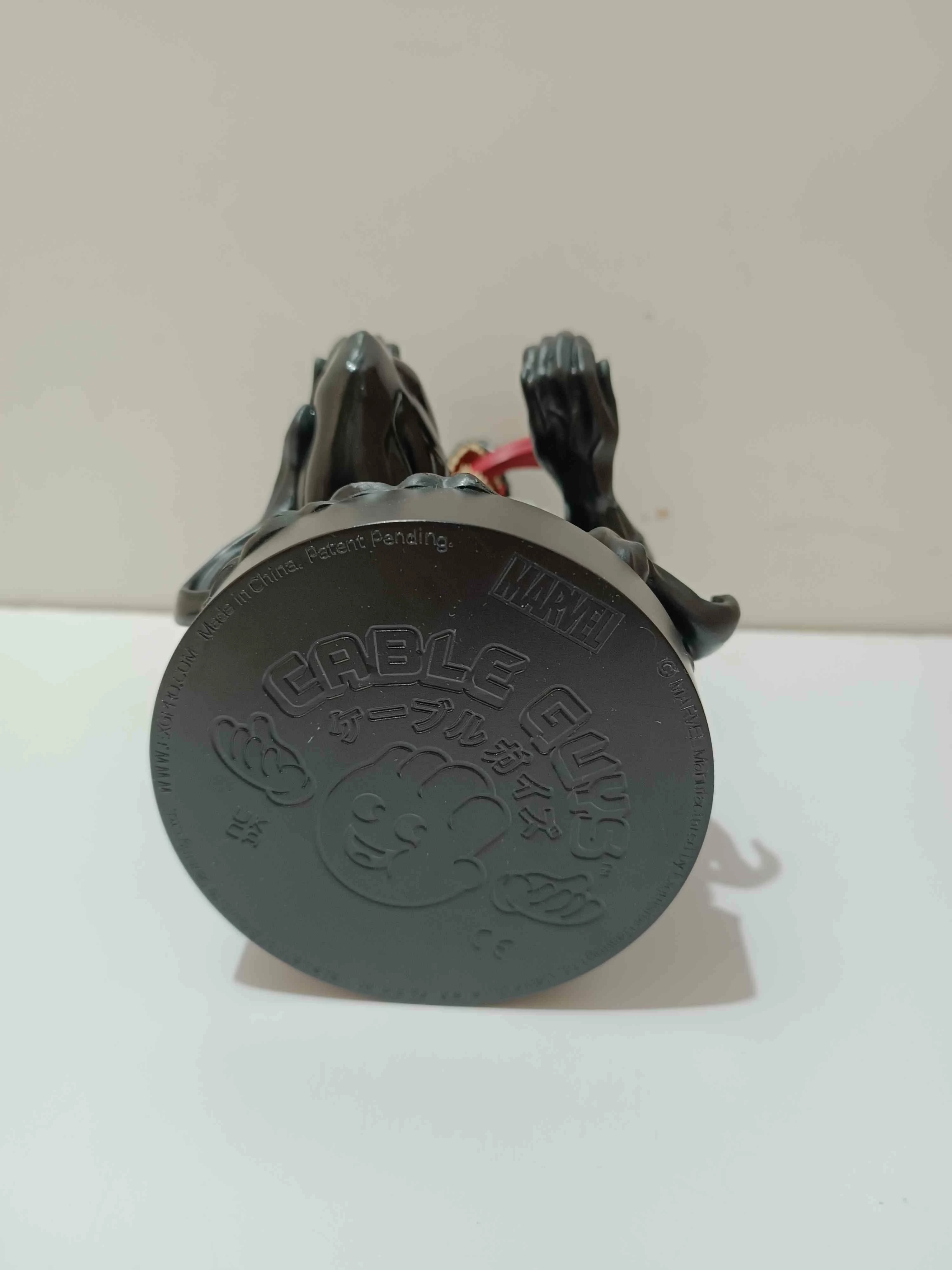 stojak-na-pada-stojak-na-telefon-marvel-venom-marka-248811-958954