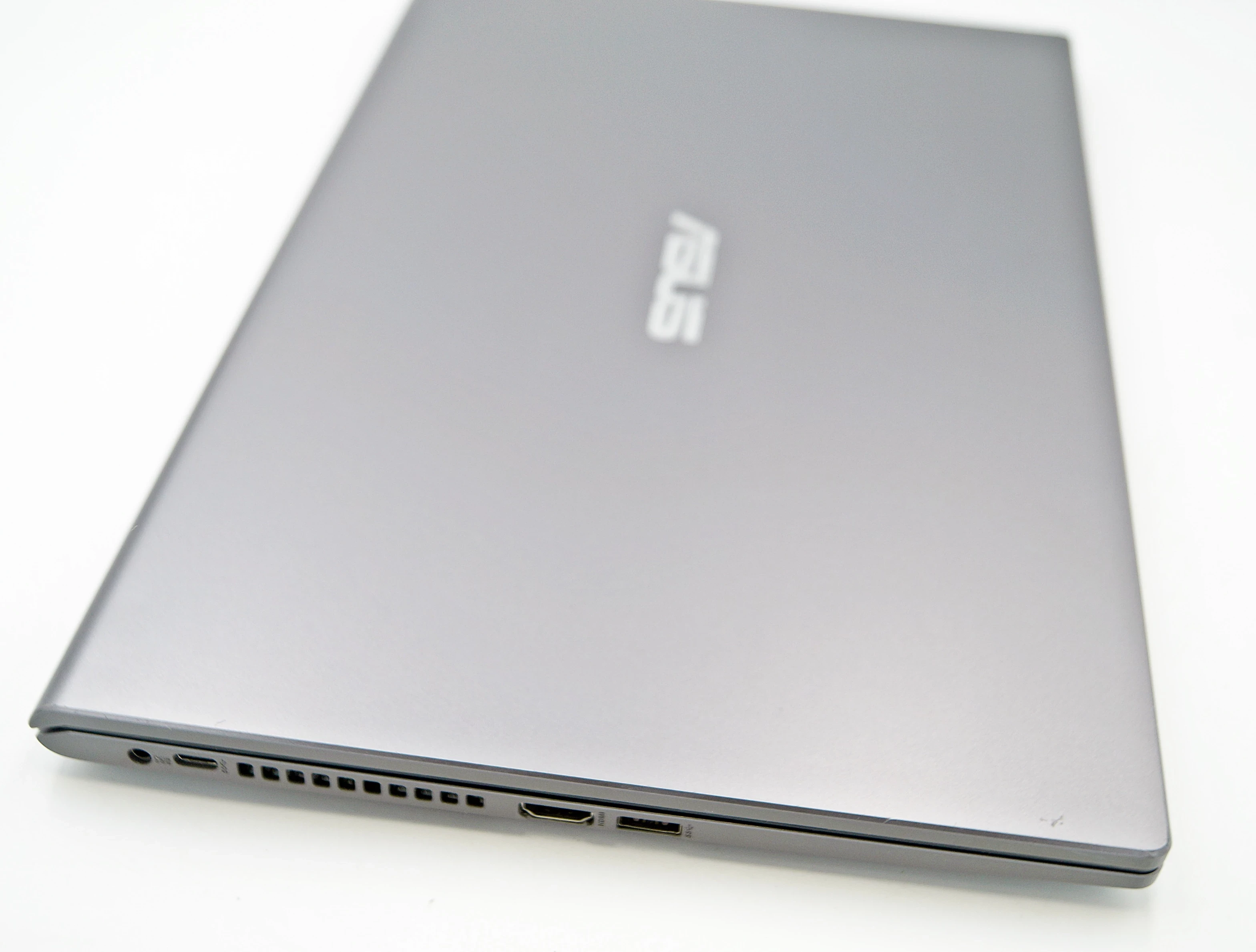 laptop-asus-x515j-i3-8-gb-ram-ssd-512-gb-win-11-h-zasilacz-seria-procesora-4366-30