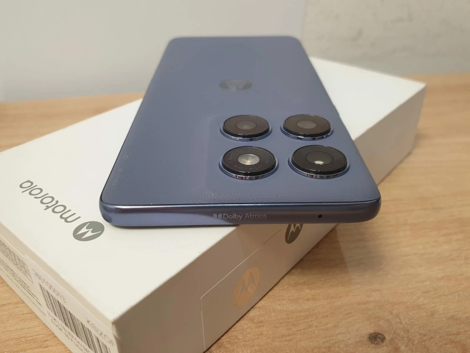 telefon-motorola-edge-60-fusion-256-gb-typ-202685-212929