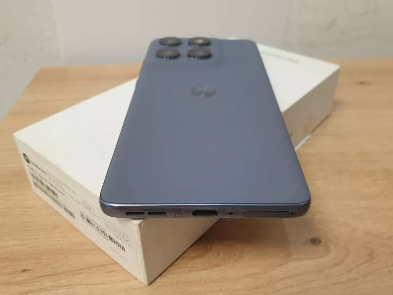 telefon-motorola-edge-60-fusion-256-gb-komunikacja-219-2