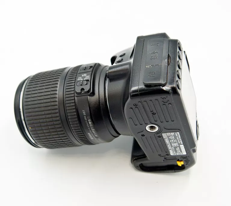 aparat-nikon-d3200-18-105-88000-zdj-czytaj-opis-w-zestawie-814-1