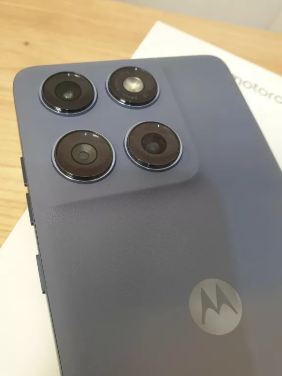 telefon-motorola-edge-60-fusion-256-gb-pamiec-ram-202865-214113