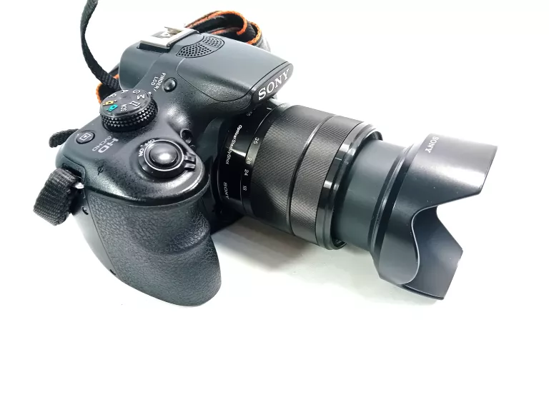 aparat-fotograficzny-sony-a3000-korpus-obiektyw-pokrowiec-rozdzielczosc-2000