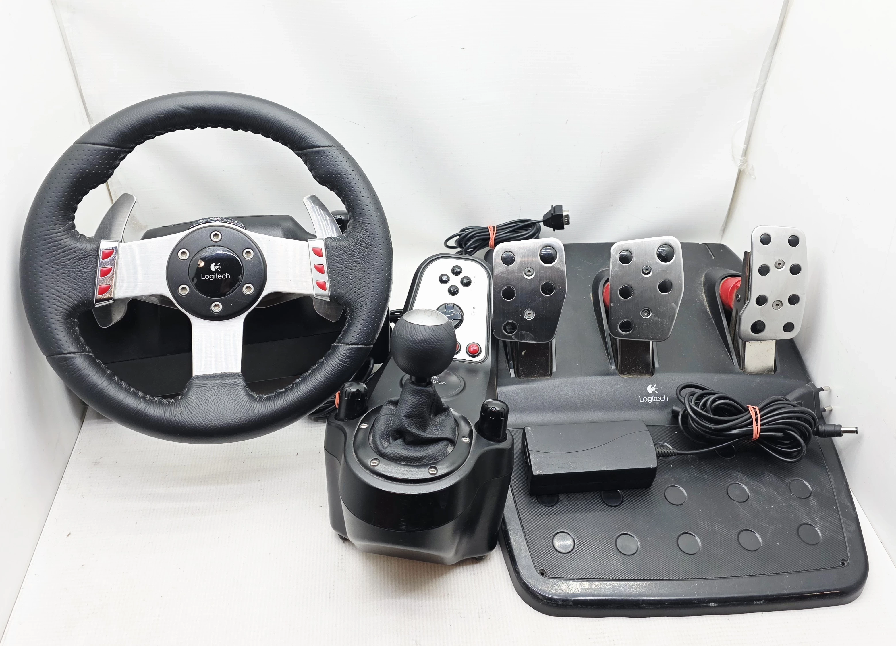 kierownica-logitech-g27-shifter-sikorskiego-40-ketrzyn