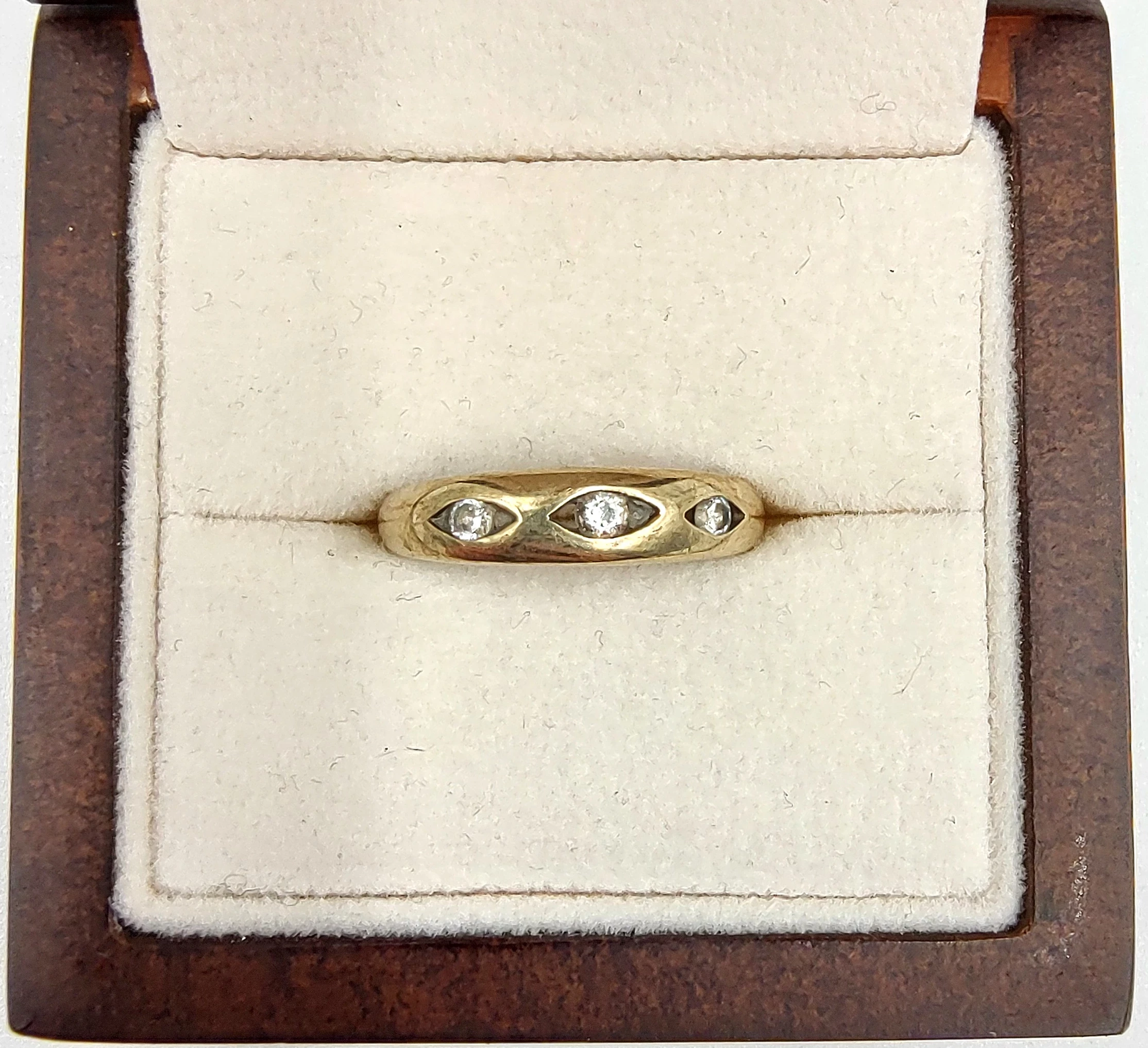 ciekawy-zloty-pierscionek-333168g-i-armii-wojska-polskiego-10e-kolobrzeg