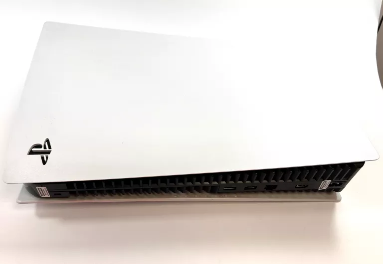 konsola-ps5-digital-825gb-kod-producenta-cfi-1016b