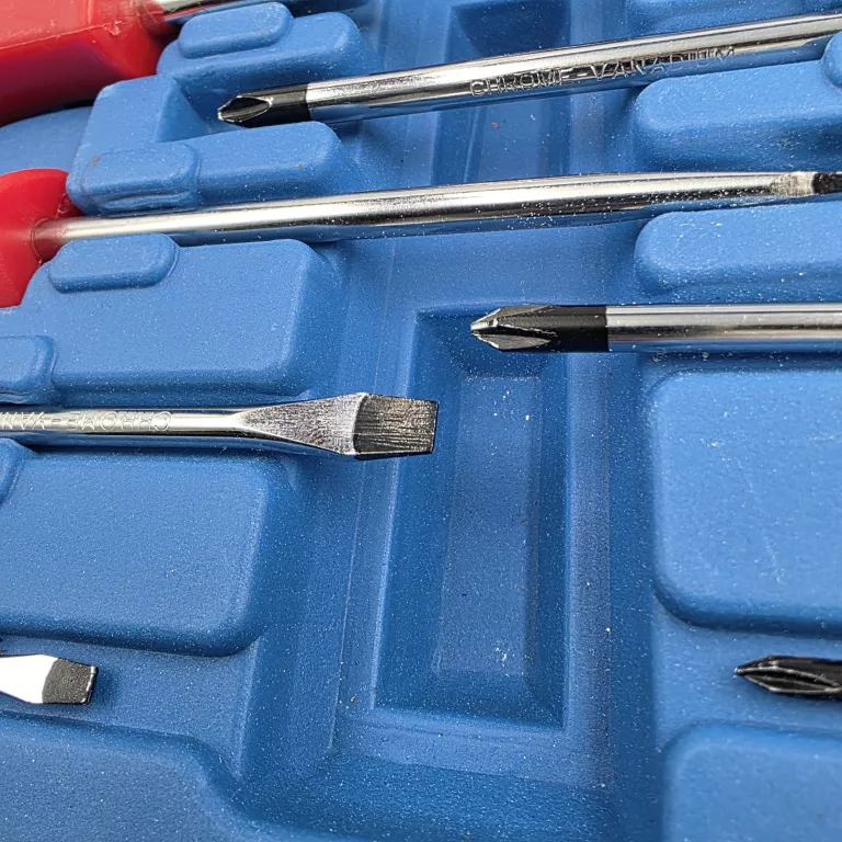 zestaw-srubokretow-benson-12-elementow-rodzaj-128633-32