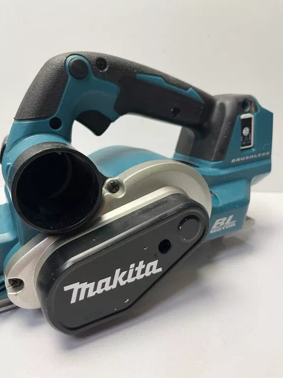 akumulatorowy-strug-do-drewna-makita-dkp-181-stan-11323-2