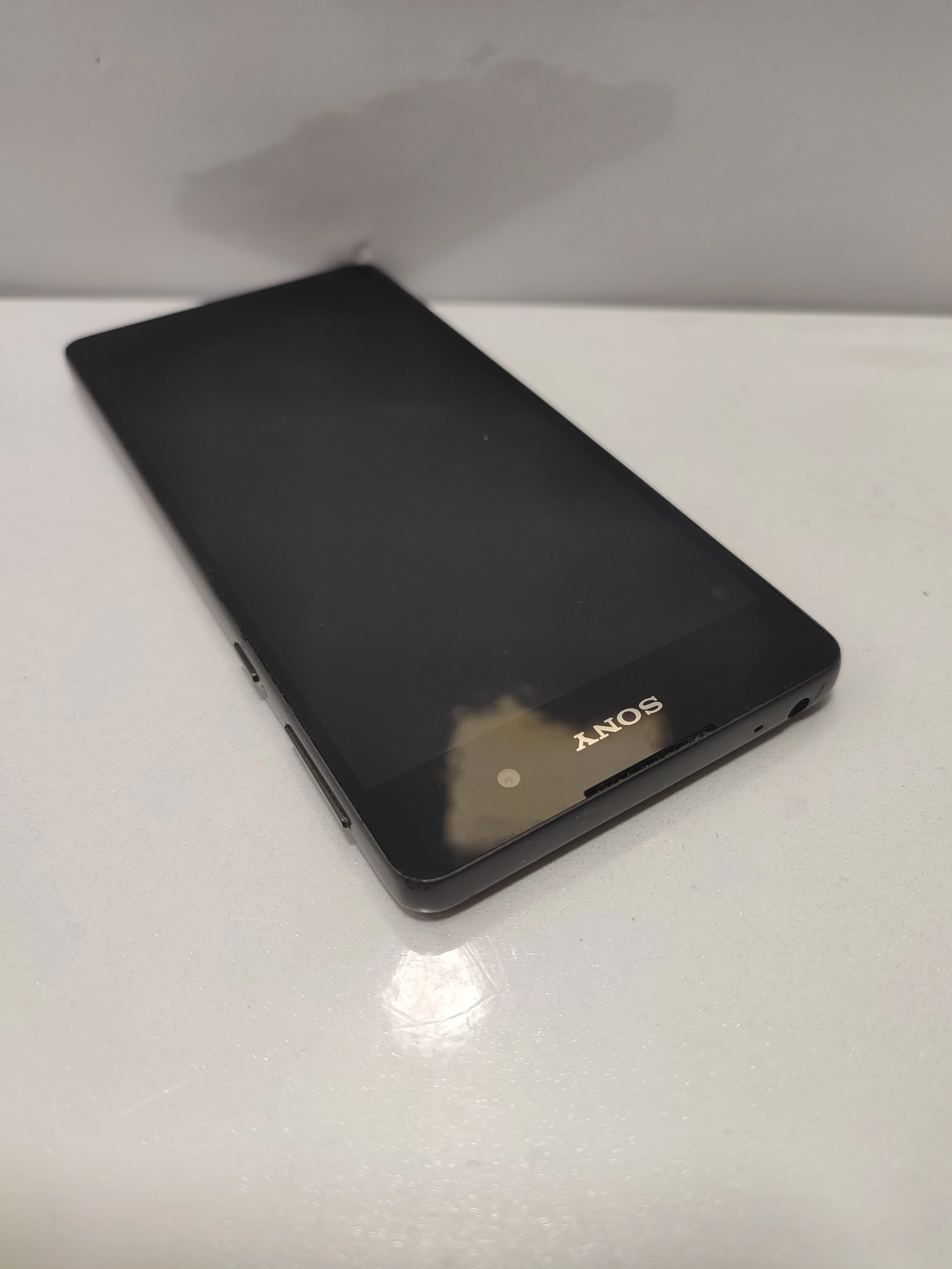 telefon-sony-xperia-e5-kod-producenta-f3311