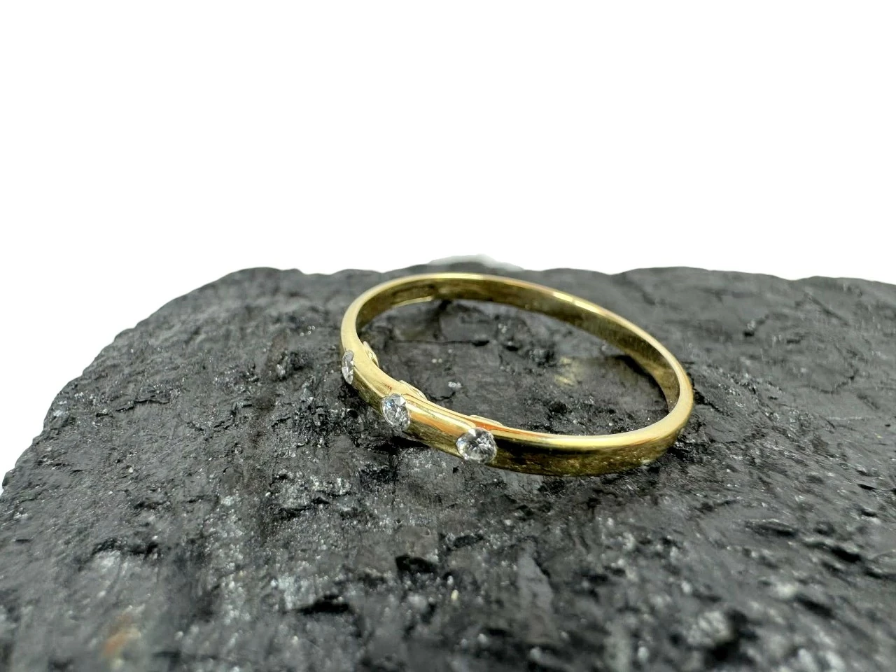 zloty-pierscionek-z-brylantem-009-ct-pr-500-w168g-r-21-z-certyfikatem-rozmiarsrednica-wew-mm-372-21