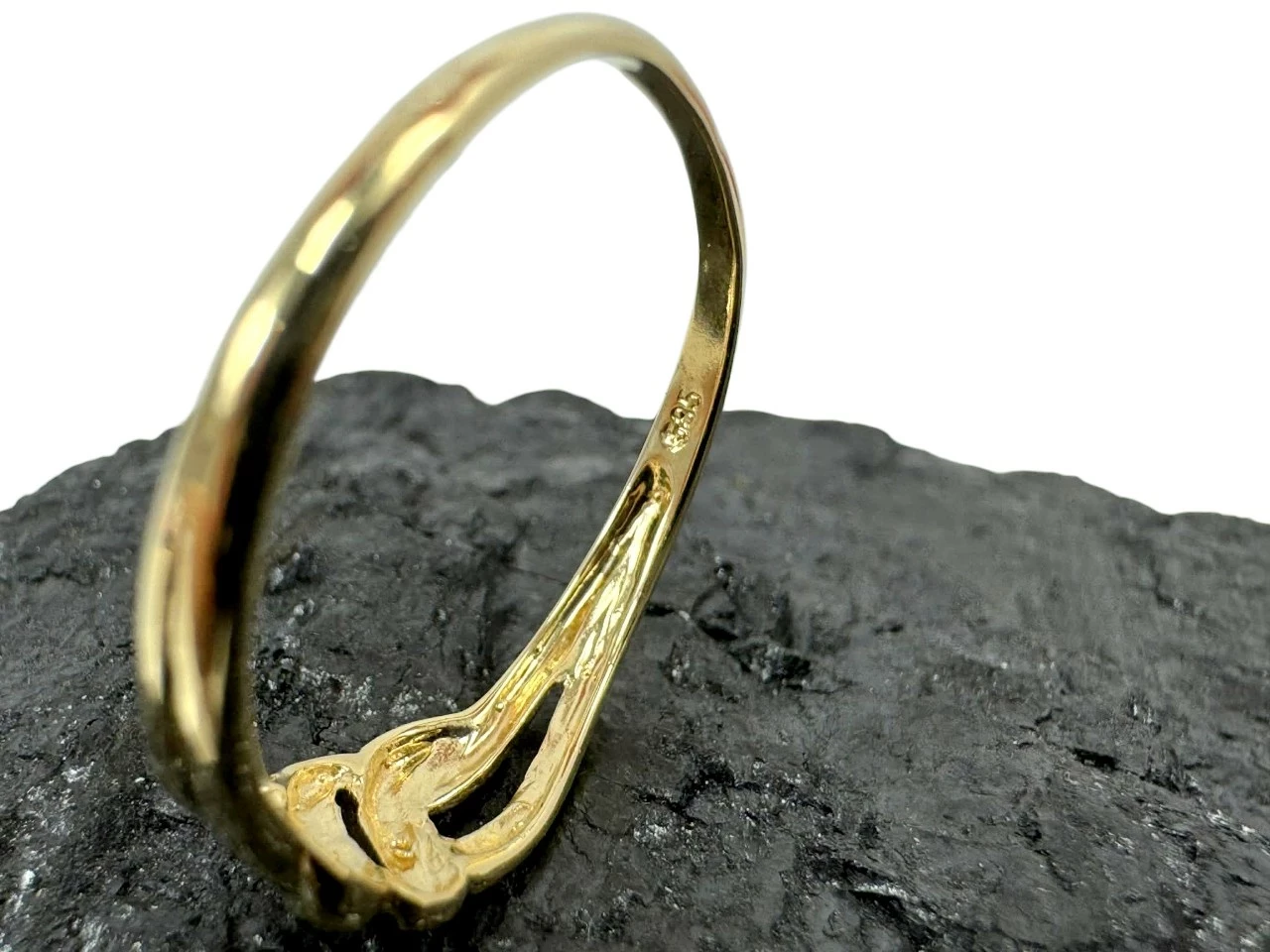 zloty-pierscionek-z-brylantem-0006-ct-pr-585-w188g-r24-z-certyfikatem-material-15835-2