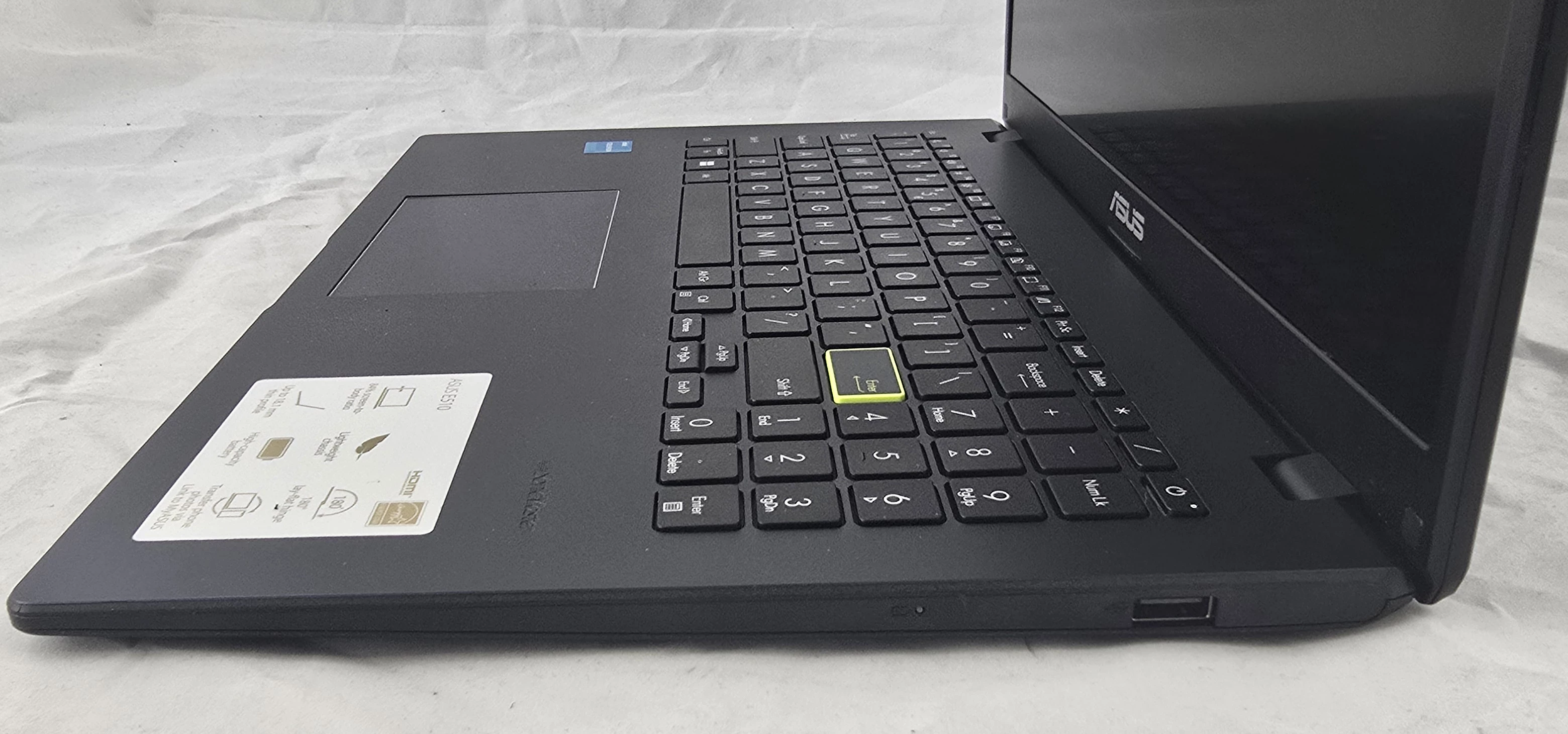 laptop-asus-e510k-4128gb-kod-producenta-go-15-e510k