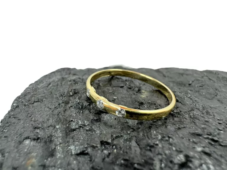 zloty-pierscionek-z-brylantem-009-ct-pr-500-w168g-r-21-z-certyfikatem-rozmiarsrednica-wew-mm-372-21