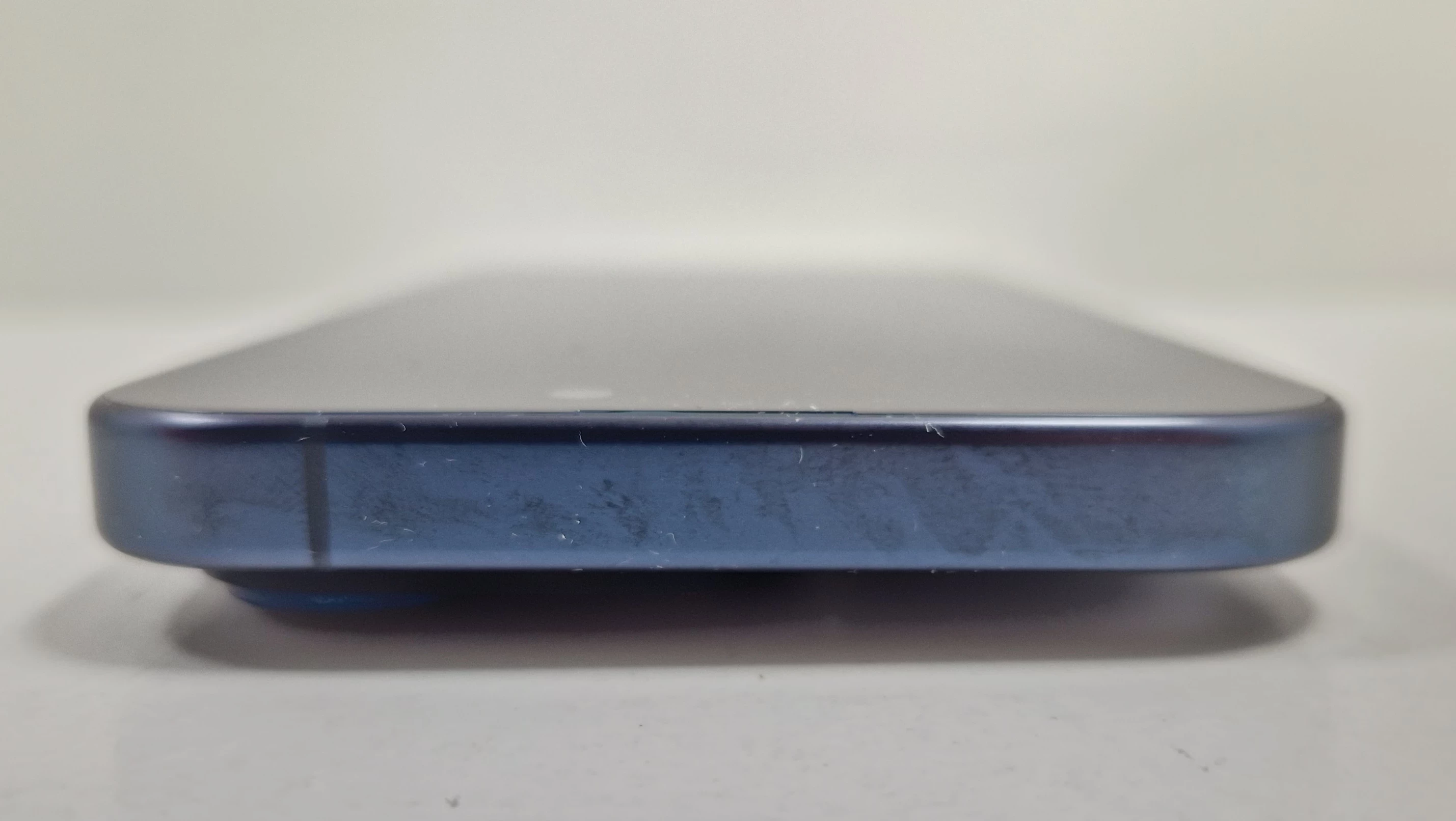 iphone-15-pro-128-gb-blue-titanium-bat-98-wbudowana-pamiec-202869-214189