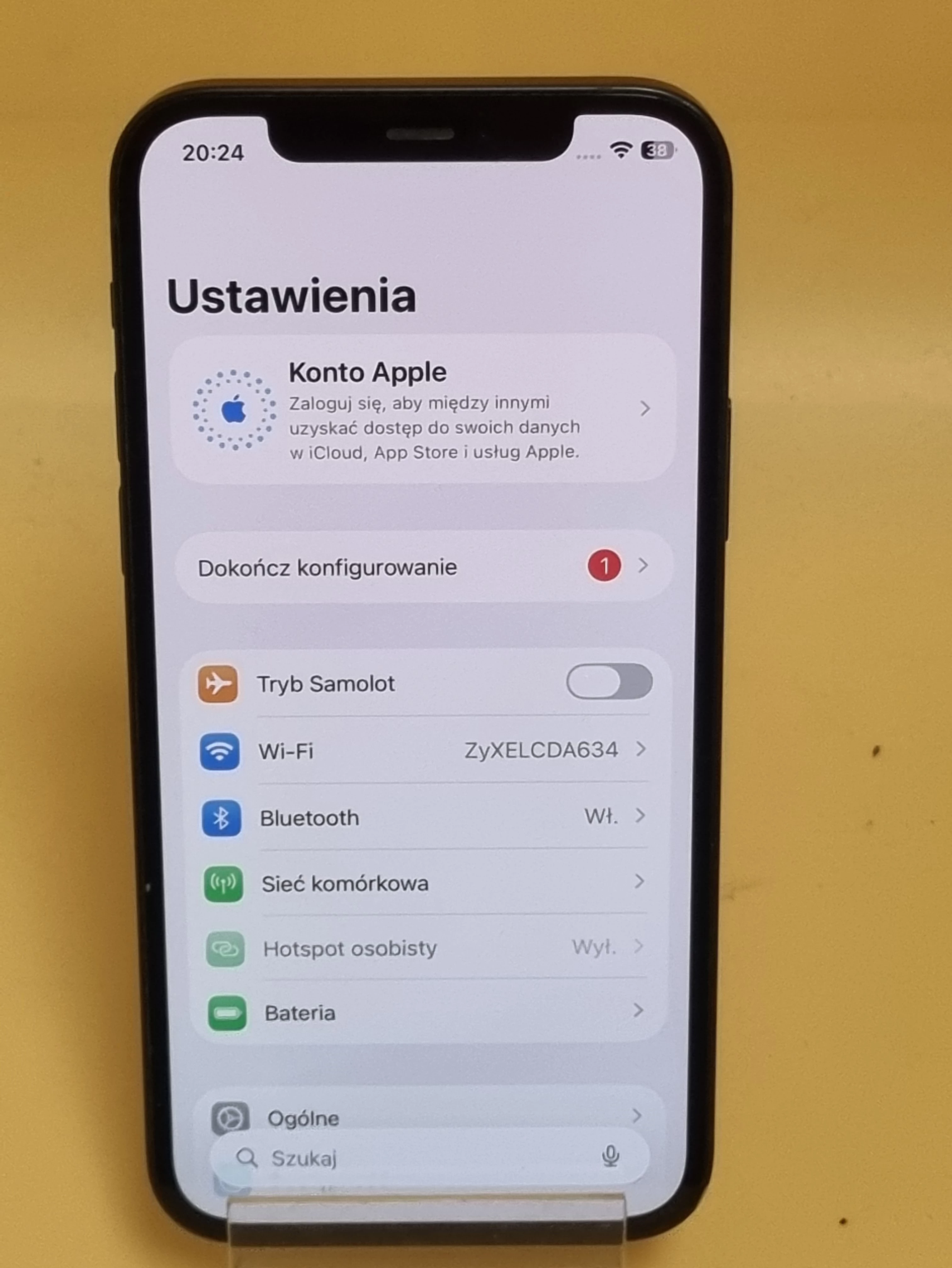 telefon-apple-iphone-12-64gb-79-nie-laduje-pamiec-ram-202865-214121