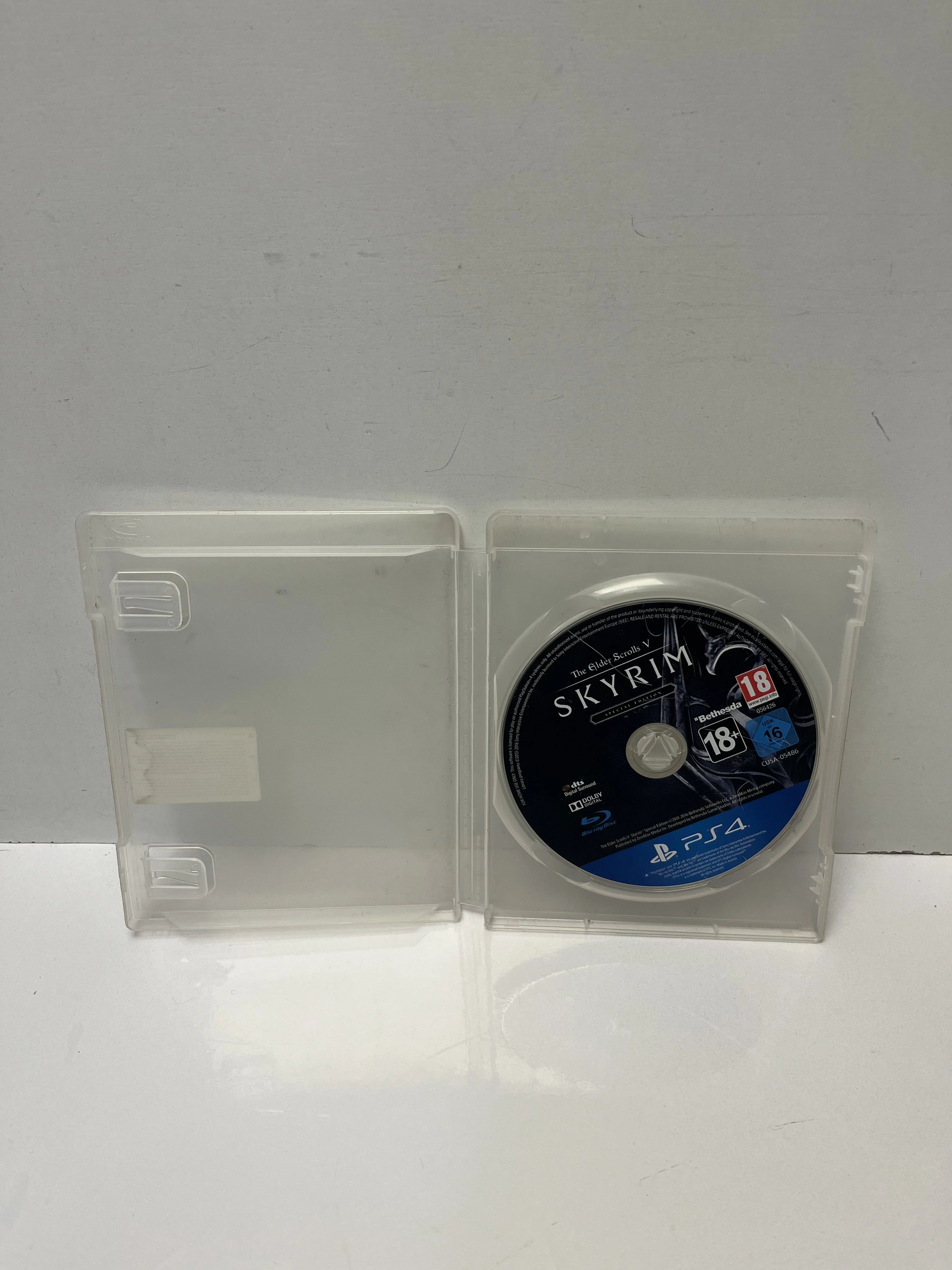 gra-ps4-the-elder-scrolls-v-skyrim-ean-gtin-5055856411581