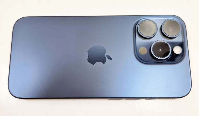 iphone-15-pro-128-gb-blue-titanium-bat-98-system-operacyjny-4388-7