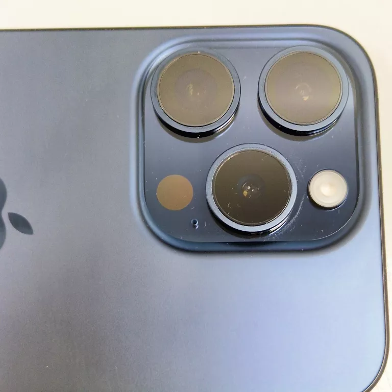 iphone-15-pro-128-gb-blue-titanium-bat-98-pojemnosc-akumulatora-3650