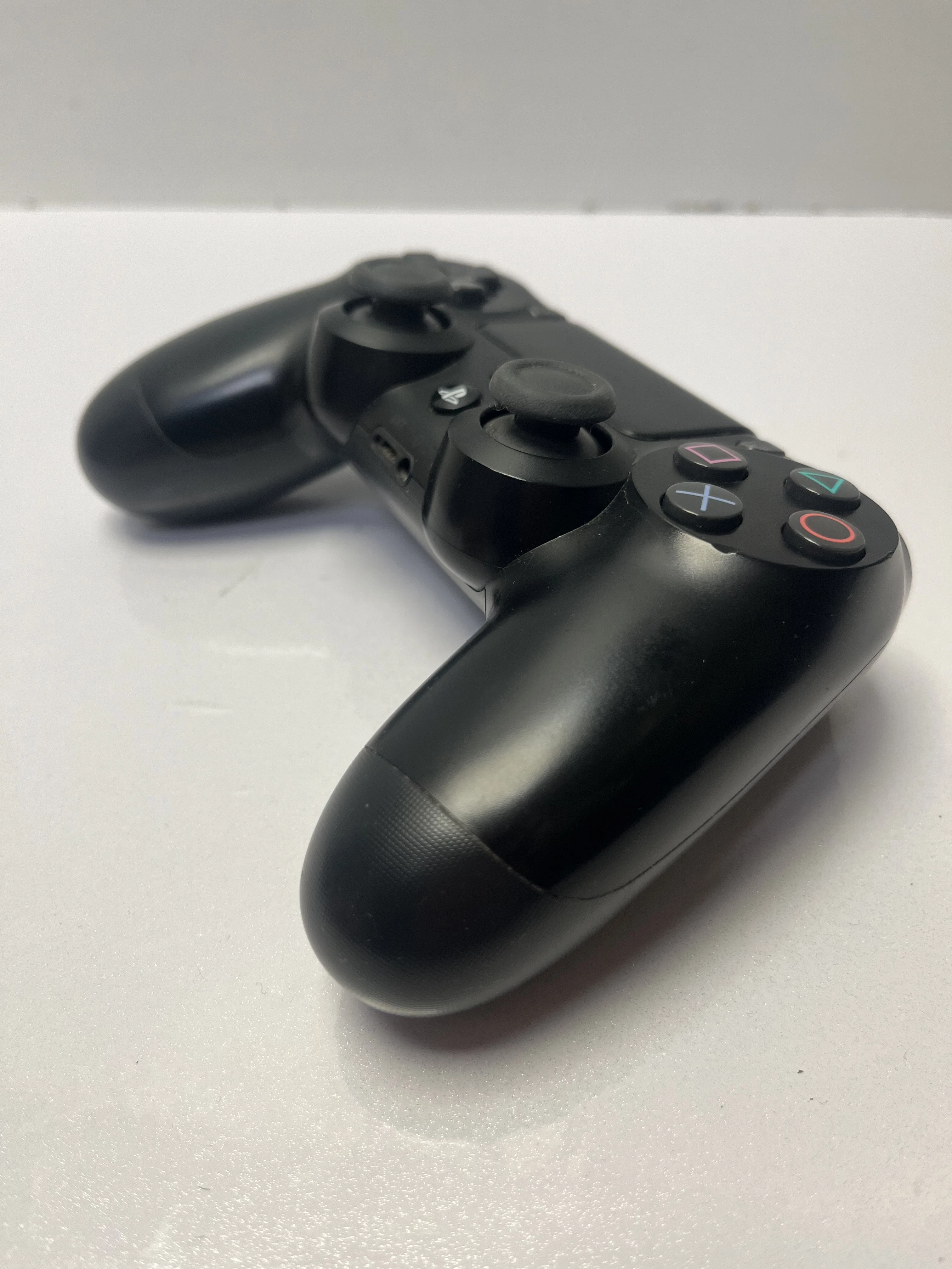 pad-do-ps4-sony-cuh-zct2e-stan-11323-2