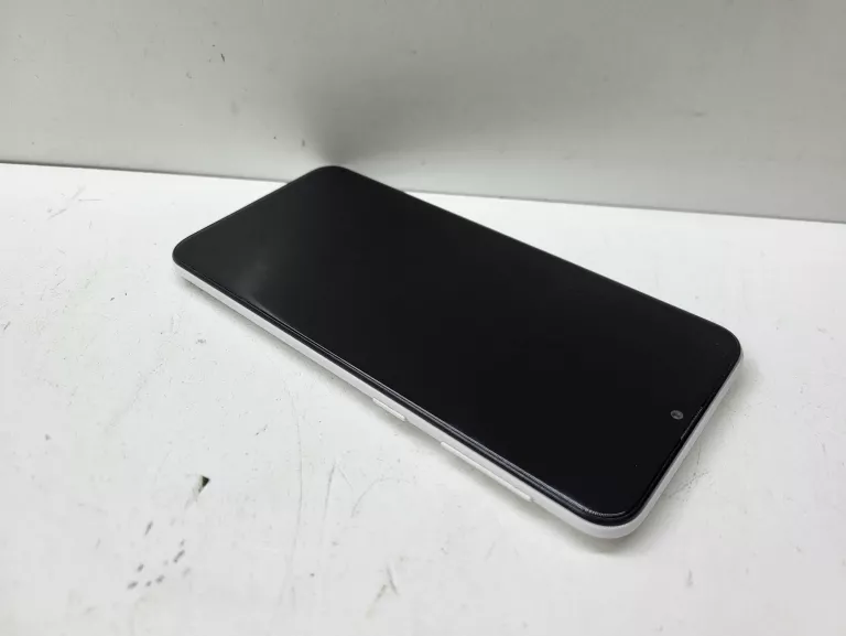 samsung-galaxy-a20e-przekatna-ekranu-580