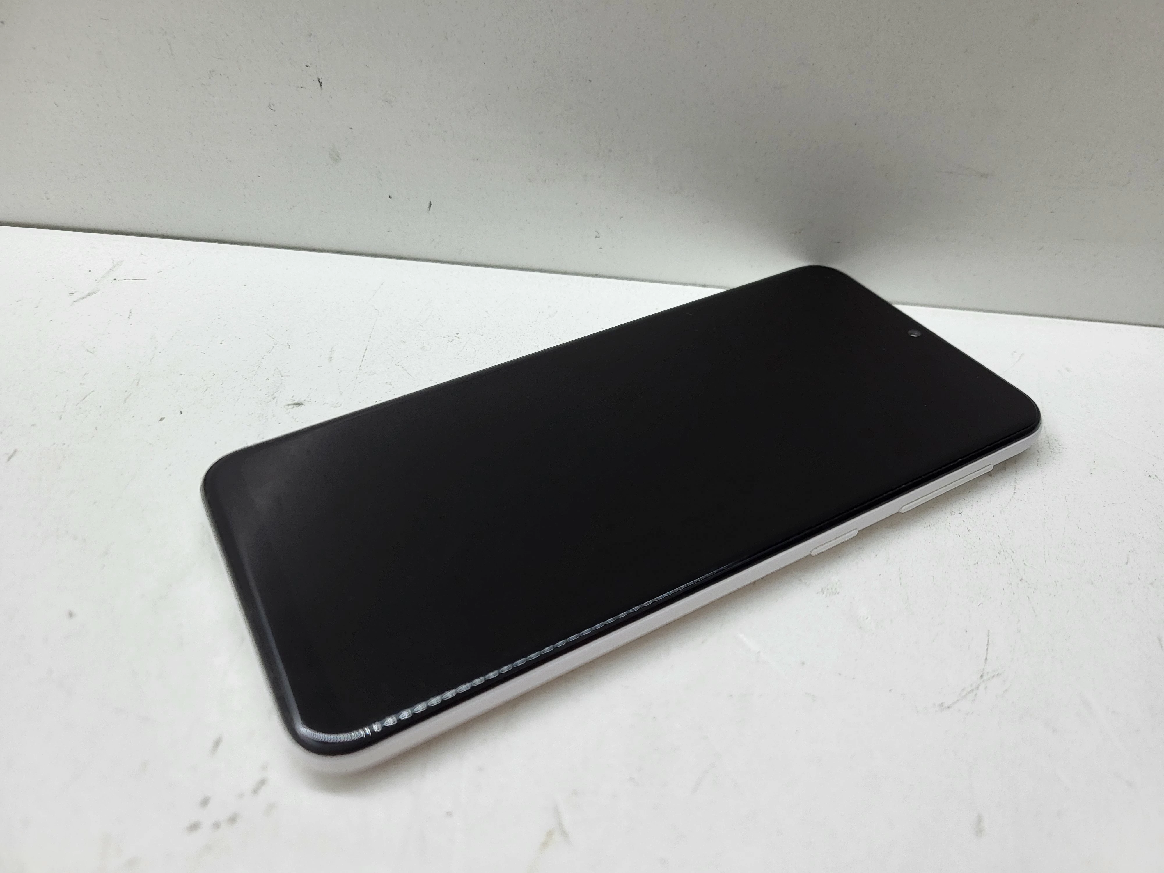 samsung-galaxy-a20e-ean-gtin-8801643850289