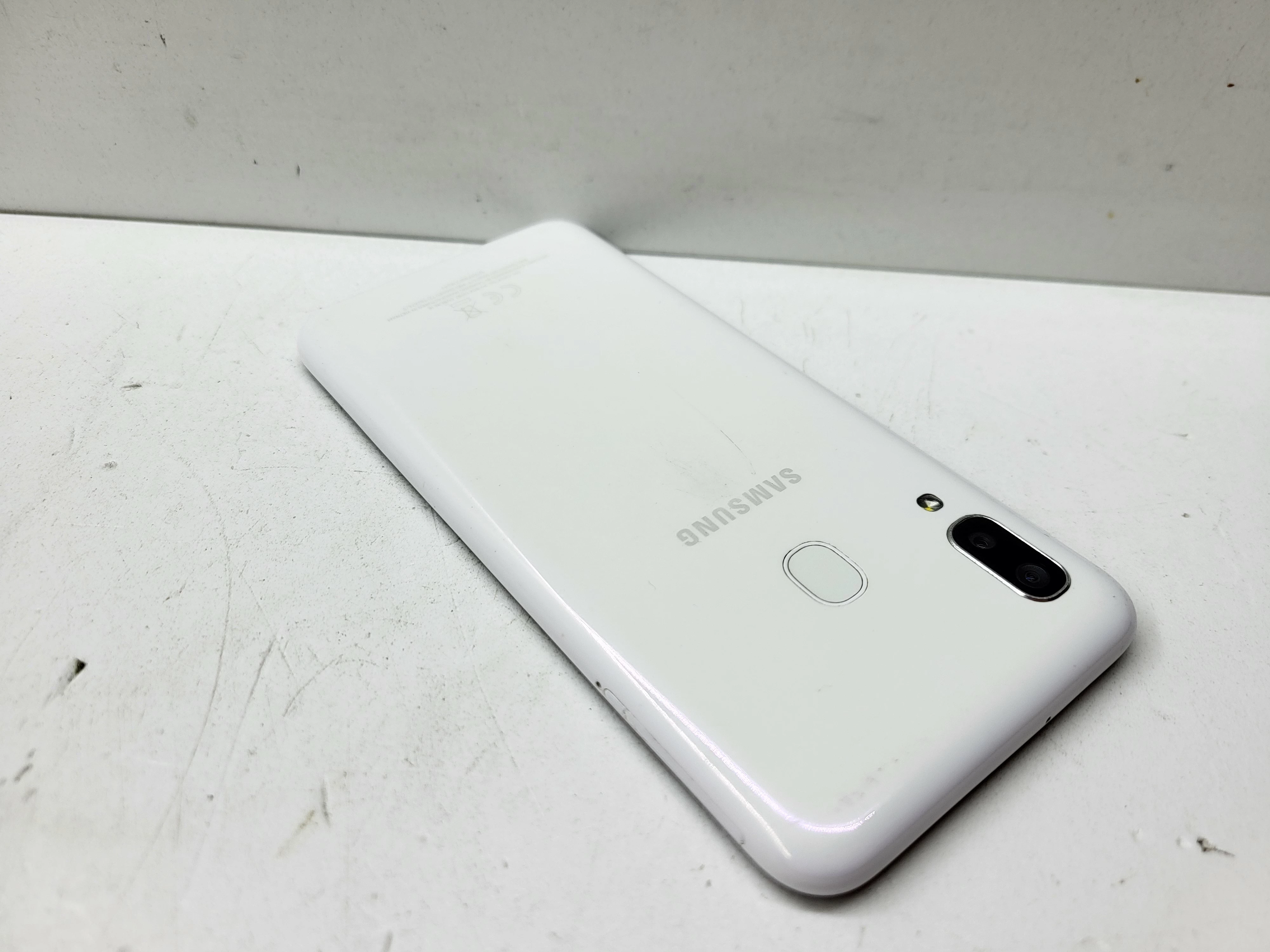 samsung-galaxy-a20e-pamiec-ram-202865-214125