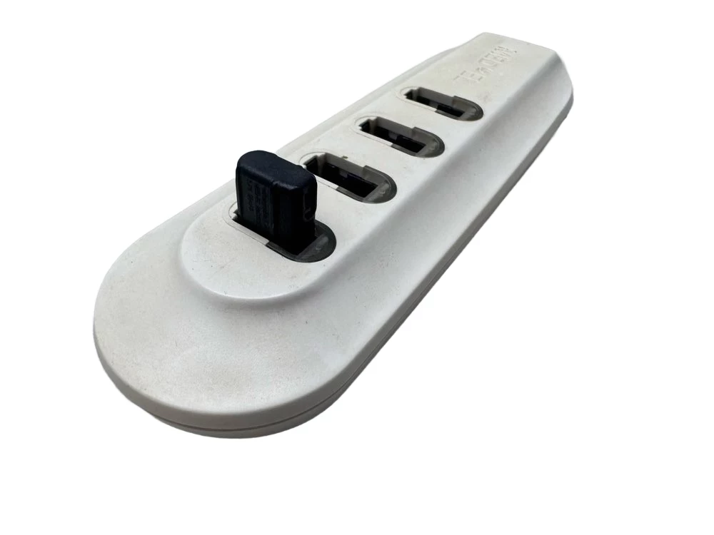 ladowarka-do-akumulatorow-med-el-ma090109-2x-akumultor-wolnosci-336-zabrze-sj