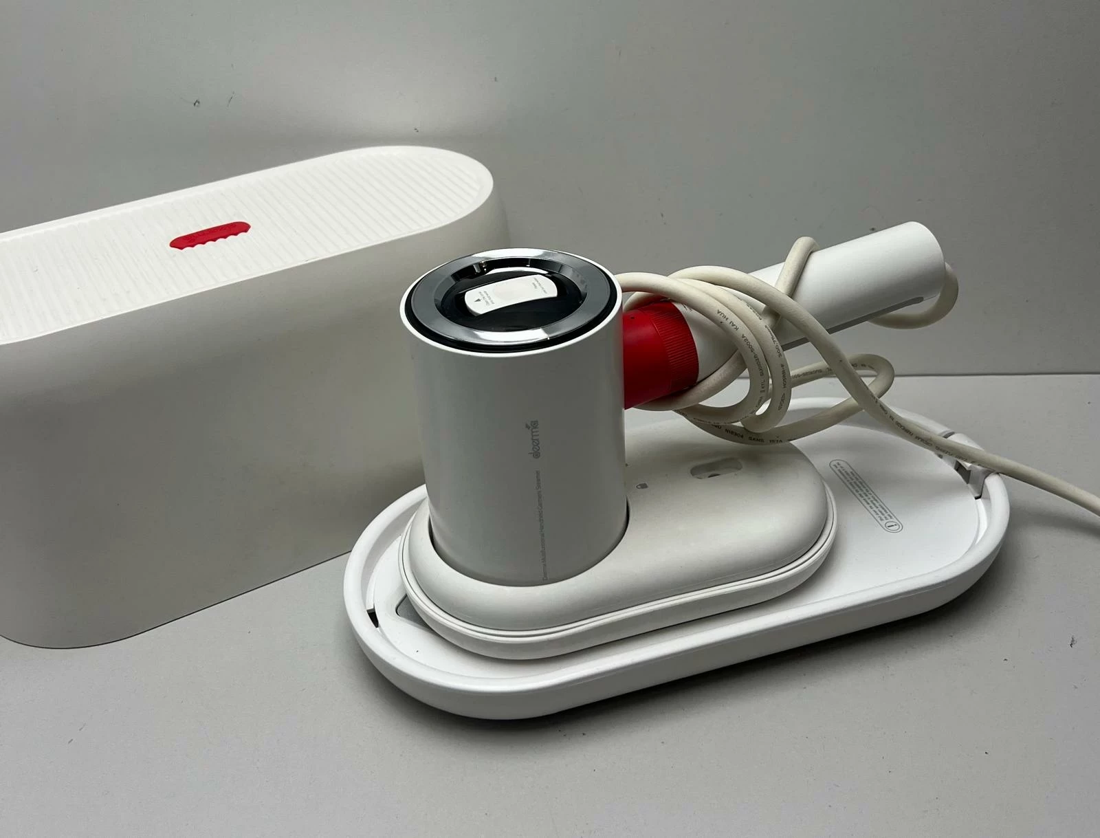 parownica-do-ubran-2w1-deerma-hs200-model-dem-hs200