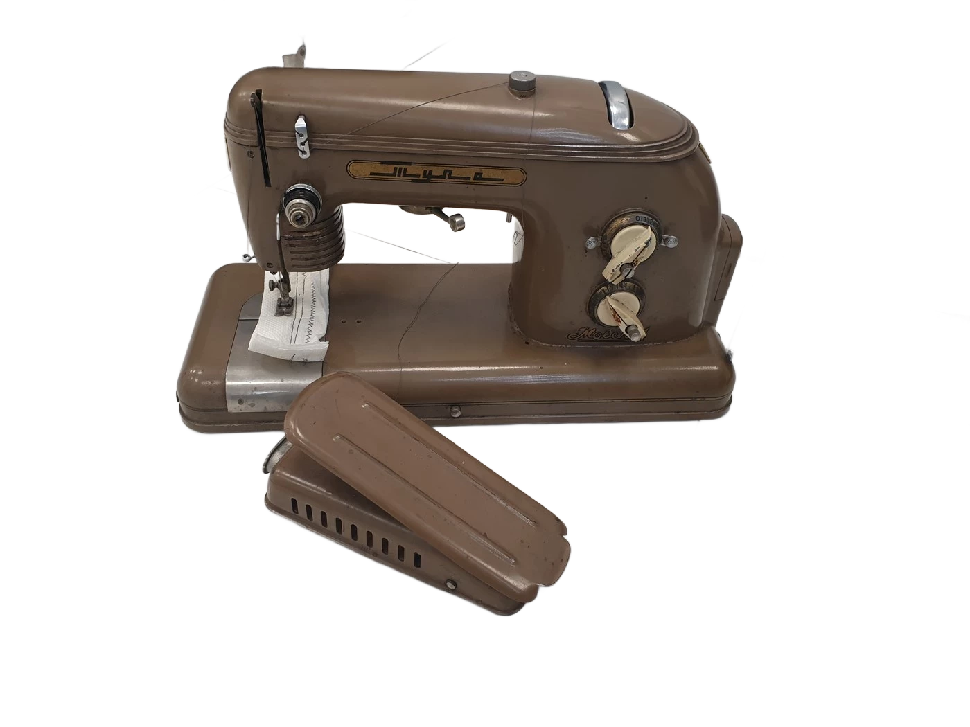 maszyna-do-szycia-tula-model-7-gen-charlesa-de-gaullea-69-zabrze