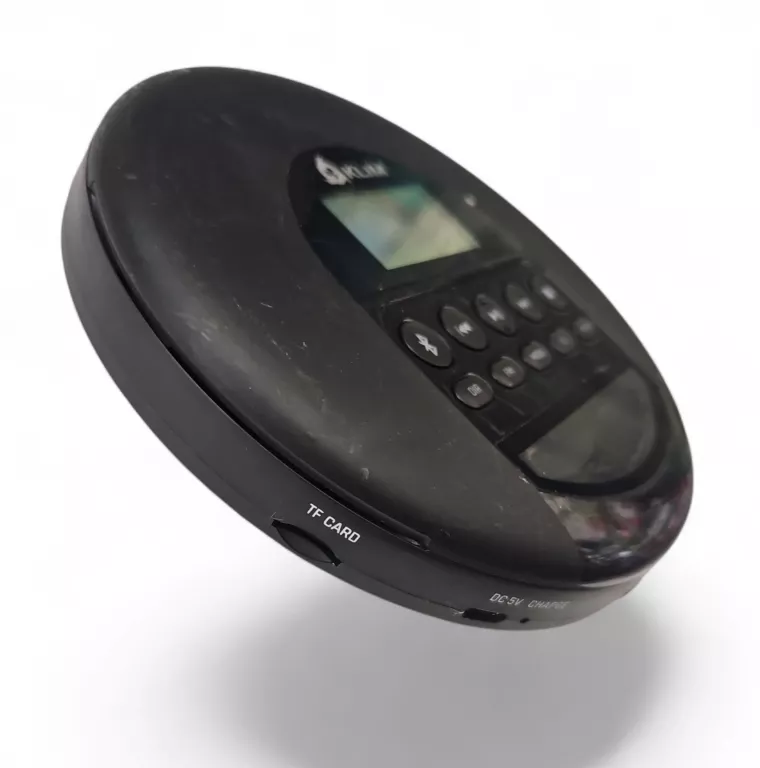discman-przenosny-odtwarzacz-cd-z-wbudowana-bateria-sluchawki-klim-model-nomada-klim