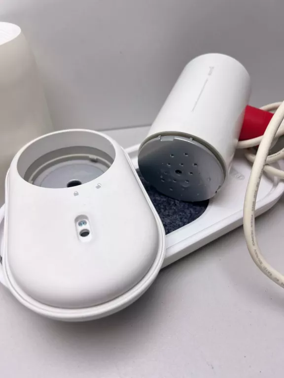 parownica-do-ubran-2w1-deerma-hs200-moc-100000