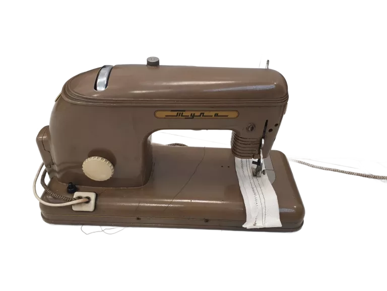 maszyna-do-szycia-tula-model-7-gen-charlesa-de-gaullea-69-zabrze