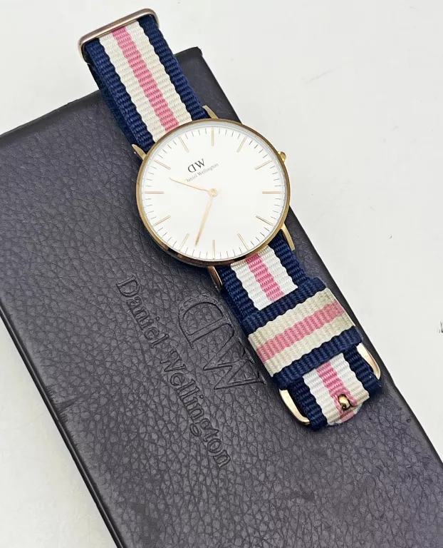daniel-wellington-classic-southampton-lady-rose-gold-pvd-0506dw-ean-gtin-7350068240386