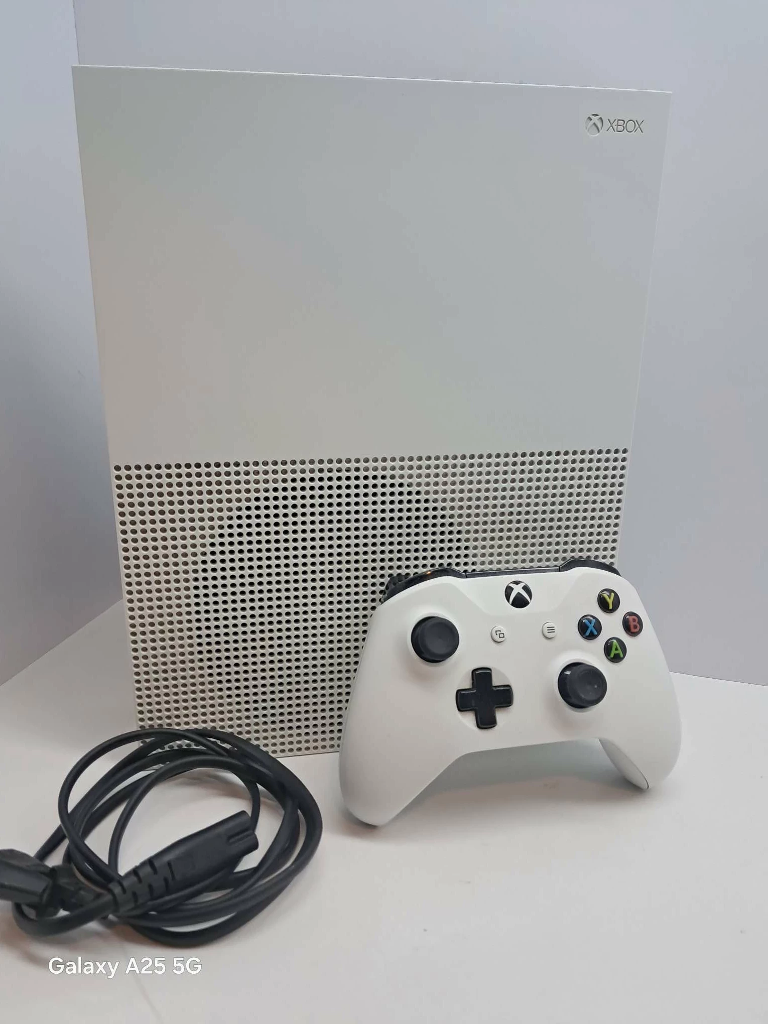 konsola-xbox-one-s-1681-pad-kabel-zasilajacy-barlickiego-47-kutno