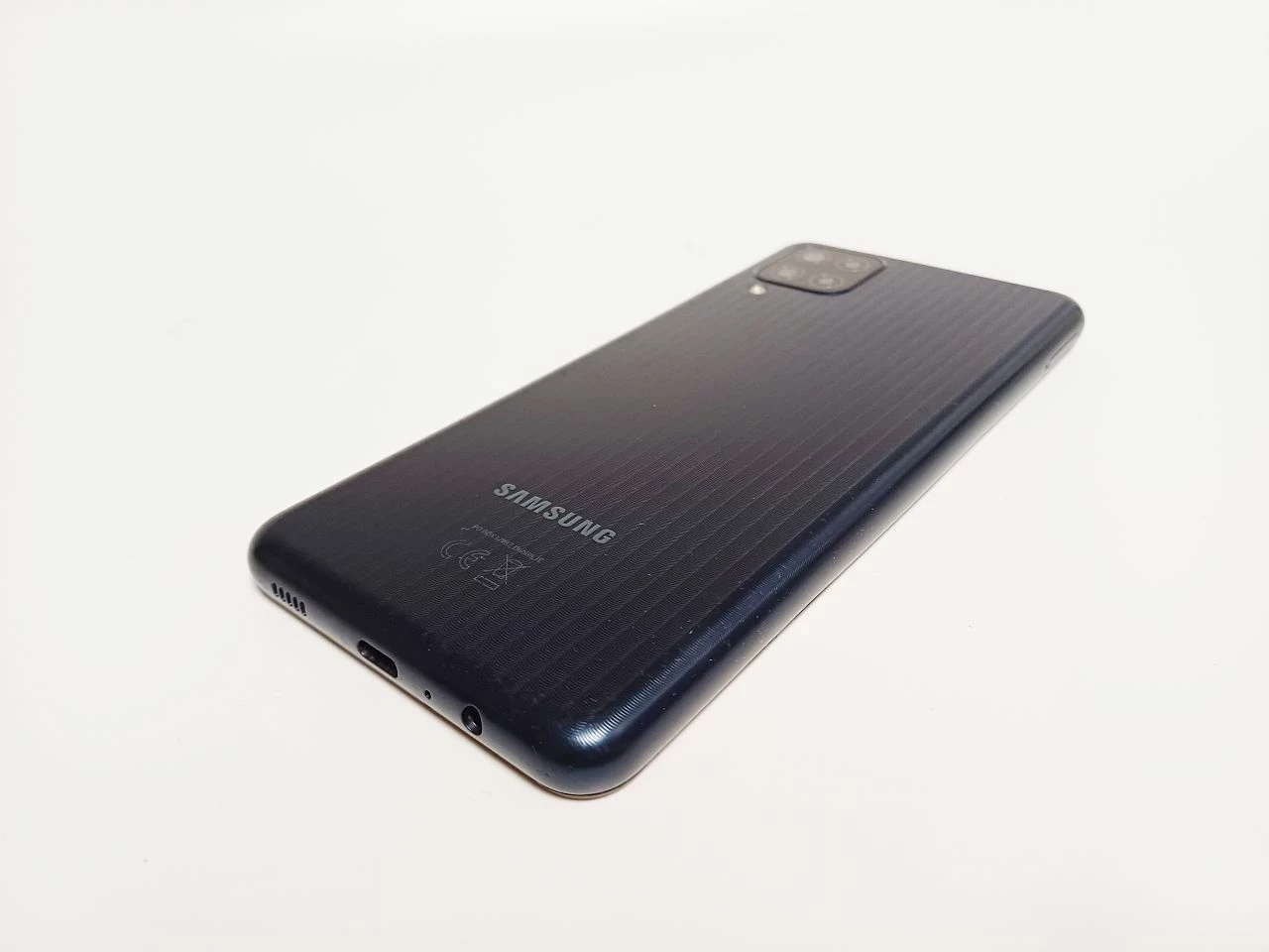 telefon-samsung-m12-464-gb-wbudowana-pamiec-202869-214193