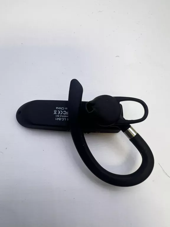 new-bee-lc-b41-bezprzewodowa-sluchawka-w-etui-kod-producenta-nb-lc-b41-bk