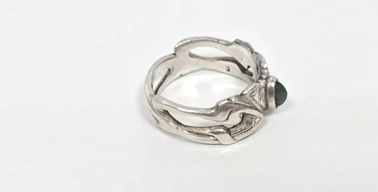 srebrny-pierscionek-925-material-15835-4