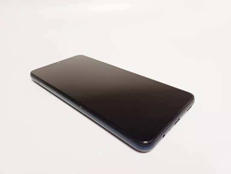 telefon-samsung-m12-464-gb-przekatna-ekranu-650