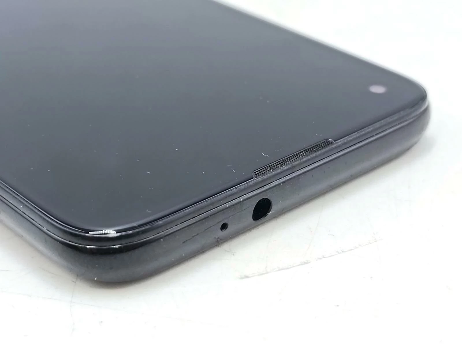 motorola-moto-g8-power-kod-producenta-pahf0004pl-xt2041-3