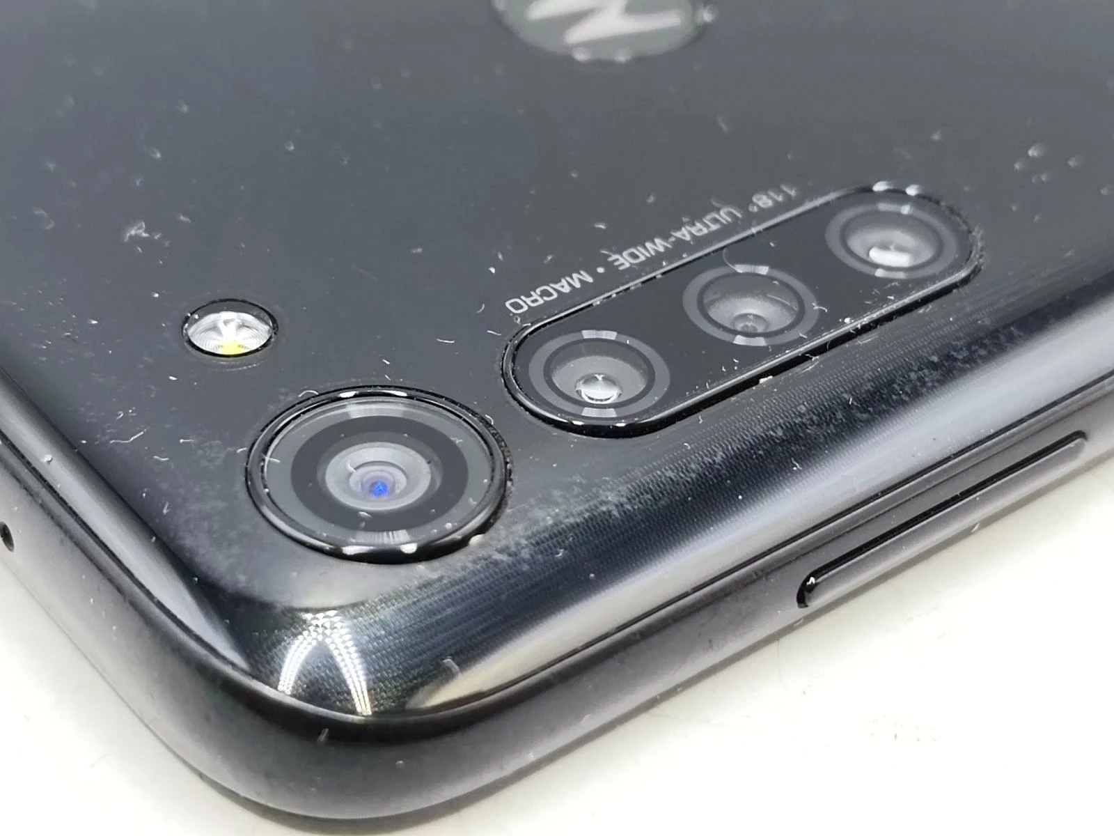 motorola-moto-g8-power-wbudowana-pamiec-202869-214193