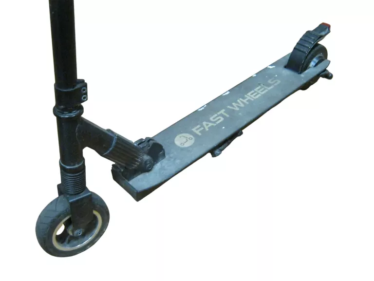 hulajnoga-elektryczna-rebel-fast-wheels-250-w-waga-76