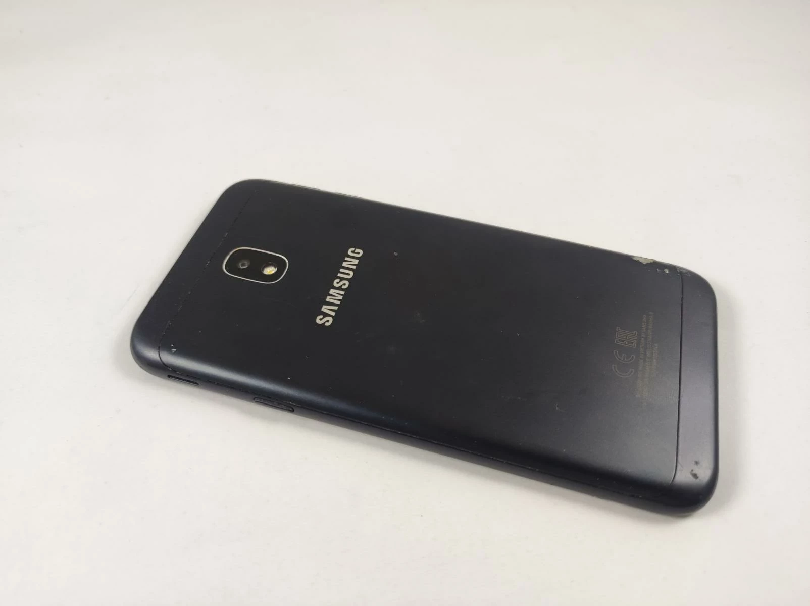 samsung-galaxy-j3-2017-przekatna-ekranu-500