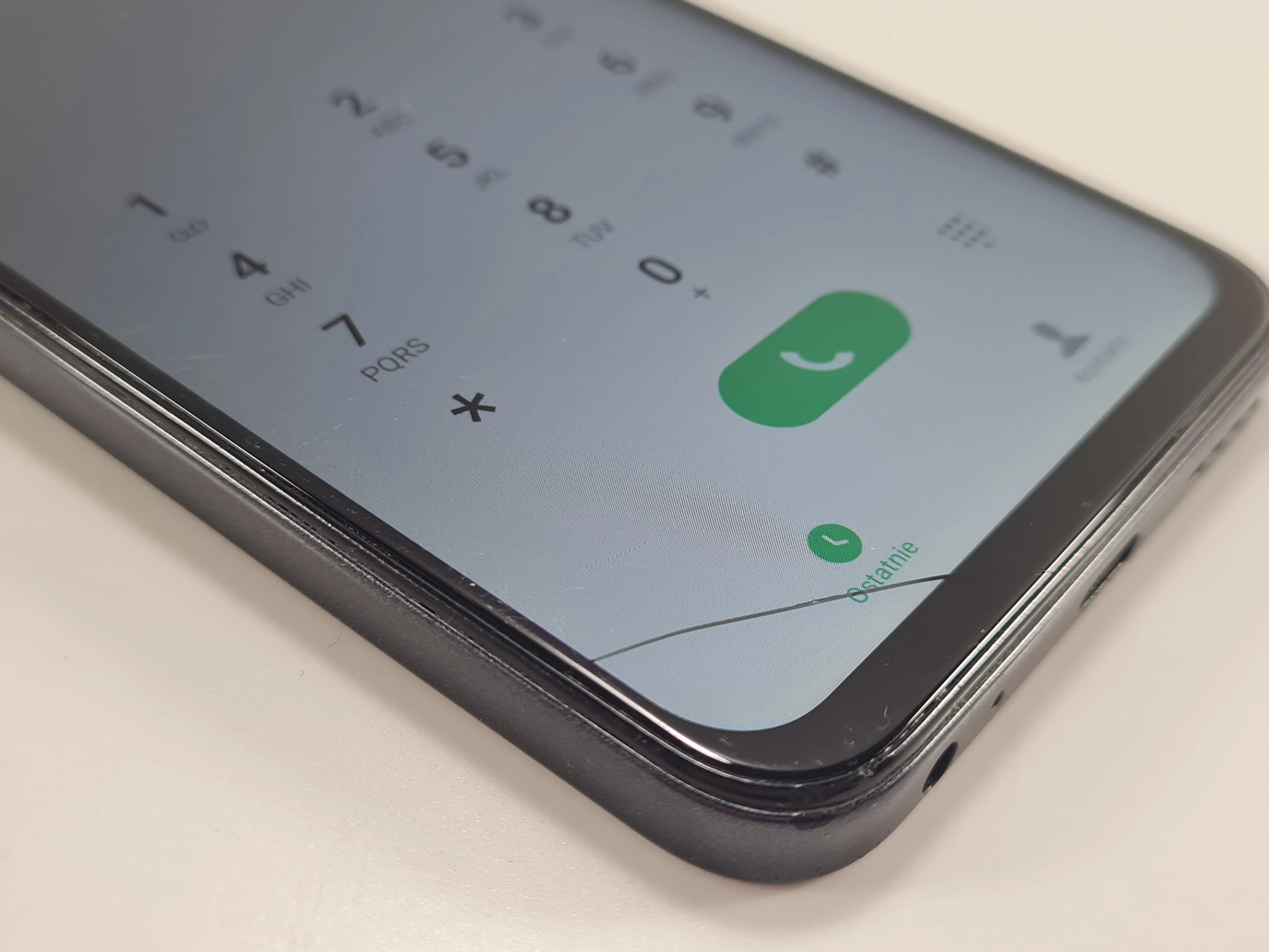 telefon-infinix-smart-9-hd-464gb-typ-202685-212929