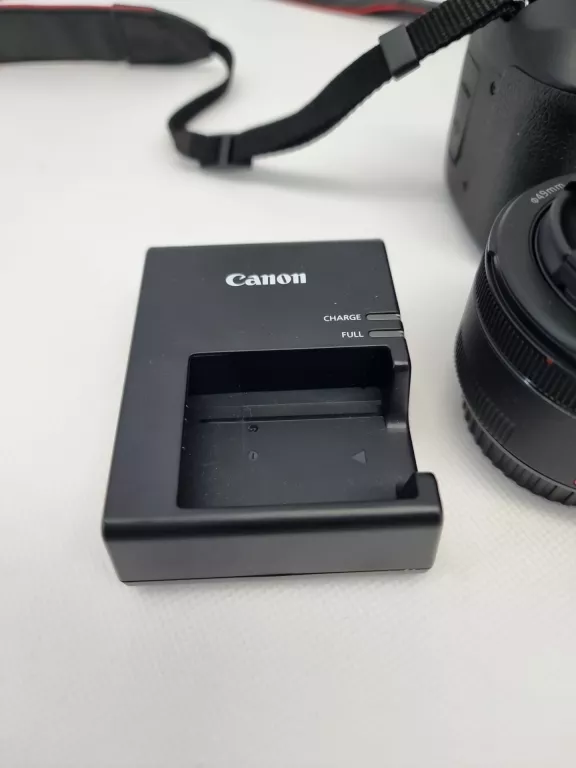 canon-eos-4000d-body18-5555mm-rozdzielczosc-1800