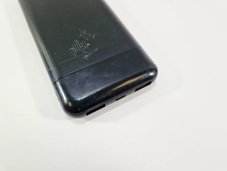 powerbank-power-4-you-10000mah-czarny-typ-akumulatora-210258-242098