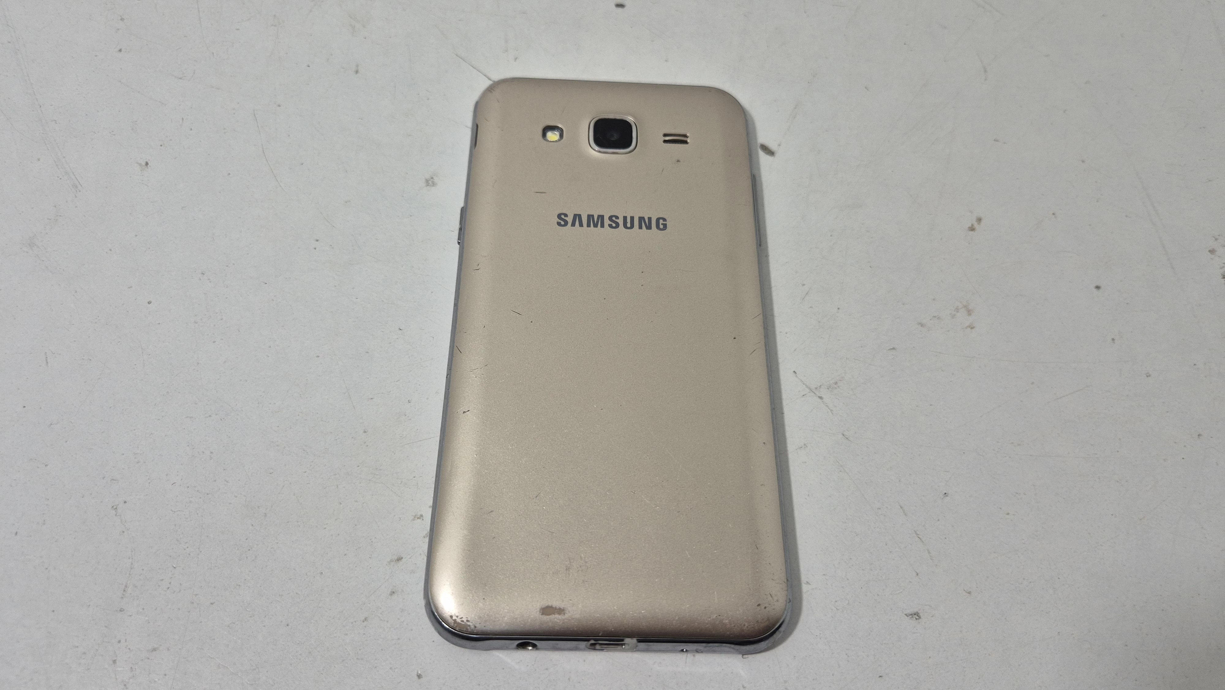 telefon-samsung-j5-wbudowana-pamiec-202869-214201