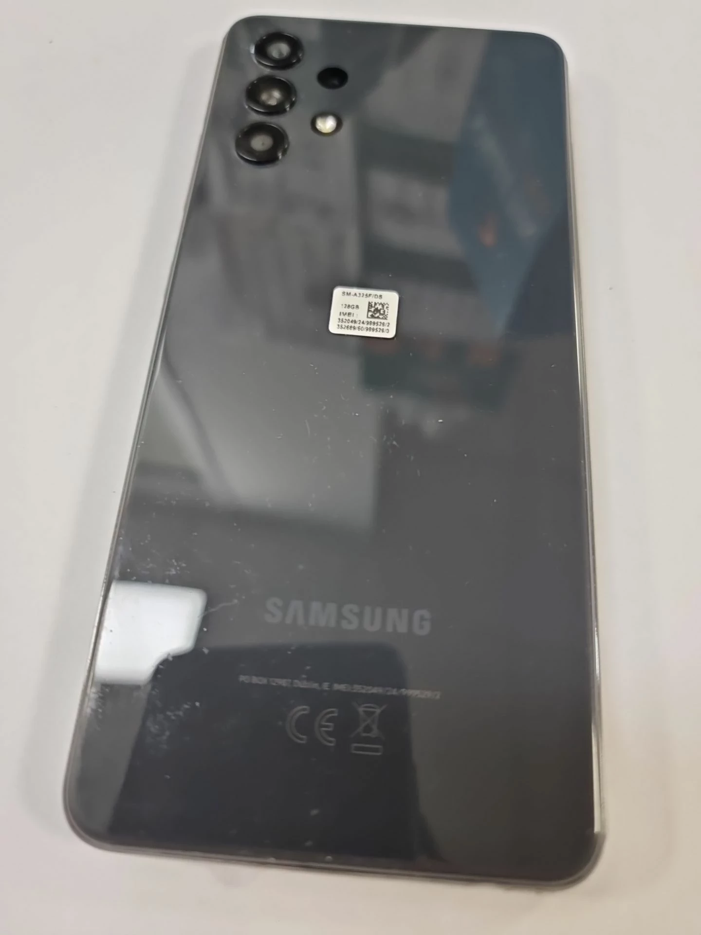 telefon-samsung-galaxy-a32-4128gb-stan-11323-2