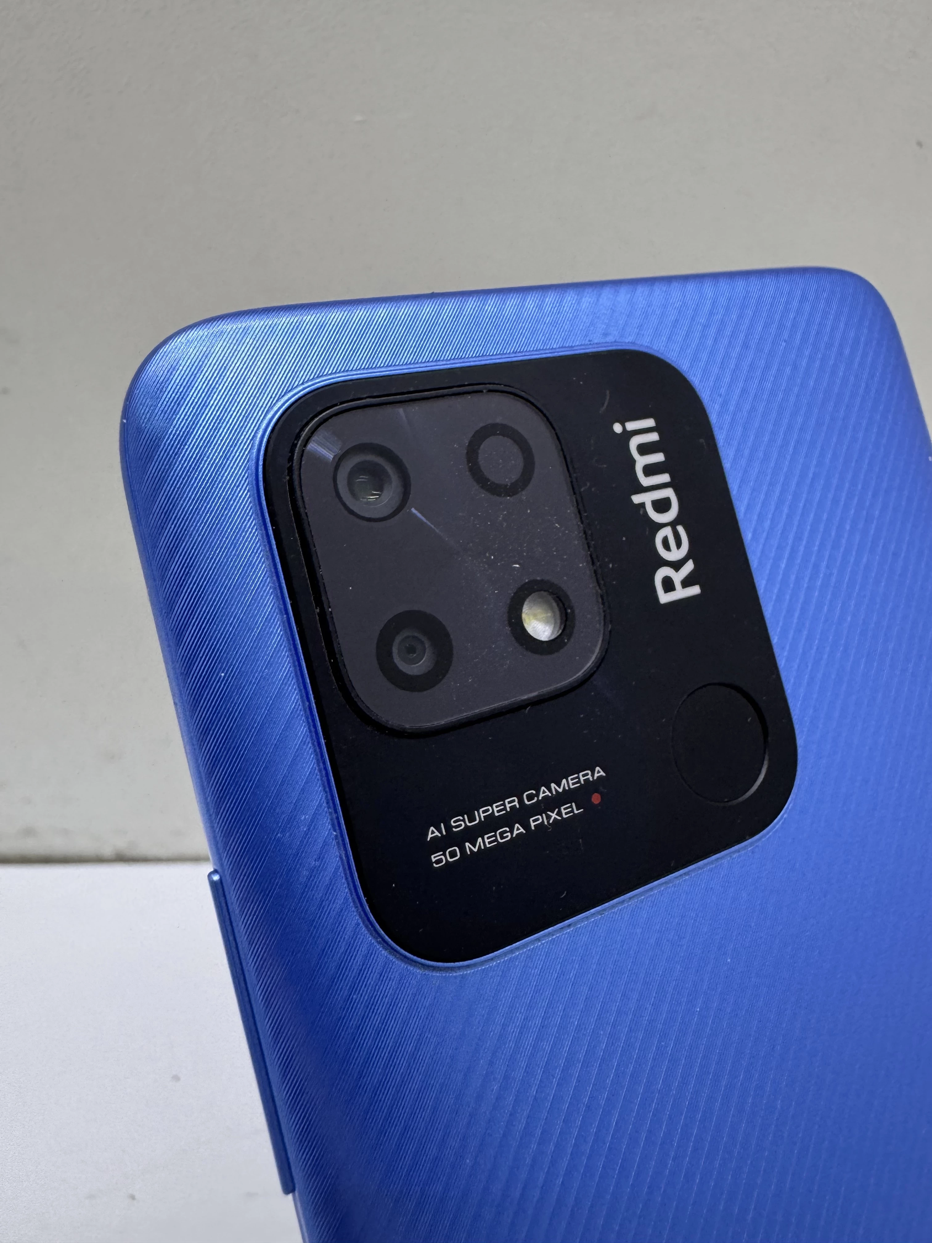 telefon-xiaomi-redmi-10c-464gb-pudelko-stan-11323-2