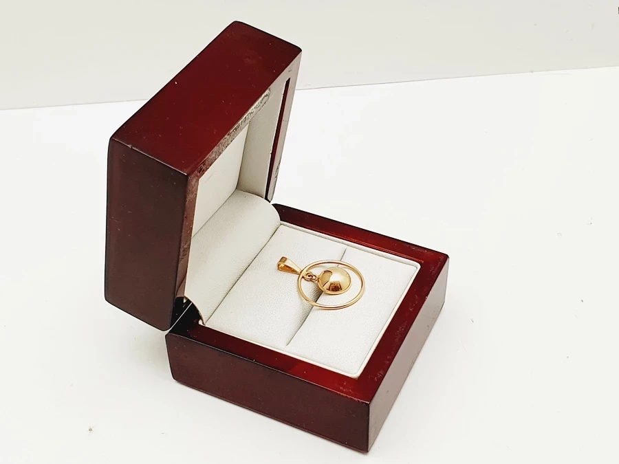 wyjatkowa-zlota-zawieszka-z-rozowego-zlota-178g-585p-motyw-129129-246990