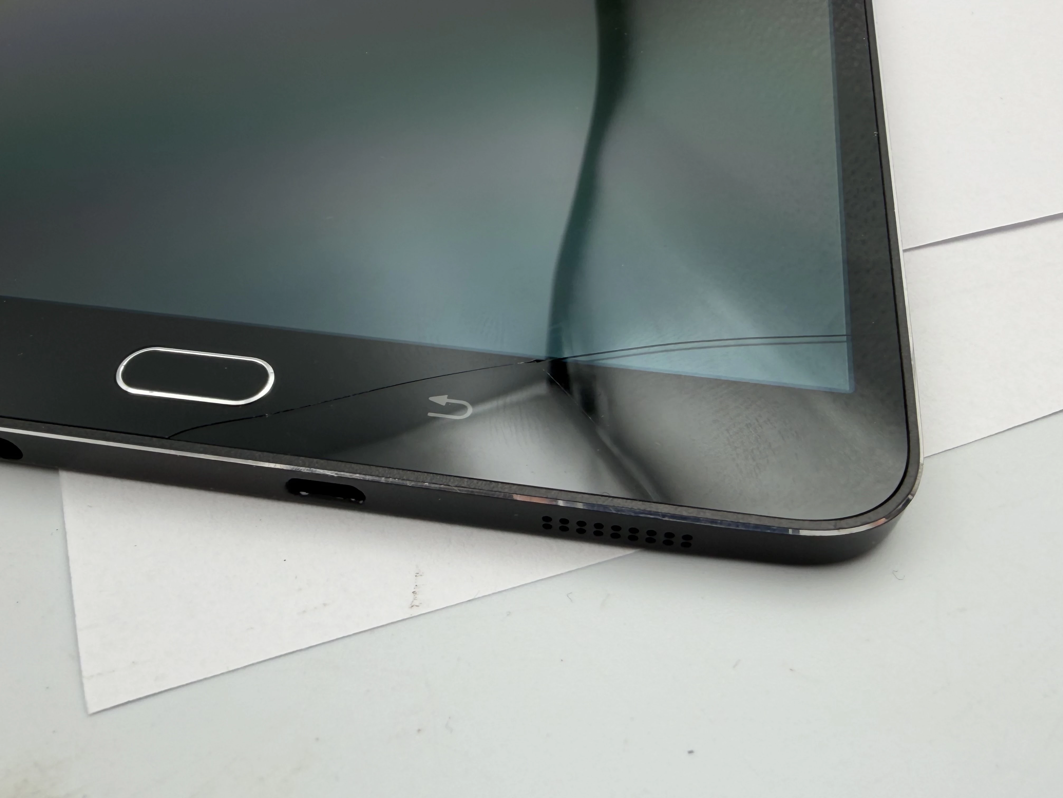 tablet-samsung-galaxy-tab-s2-przekatna-ekranu-800